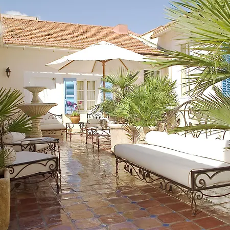 Western Le Comtadin Hotel 3*